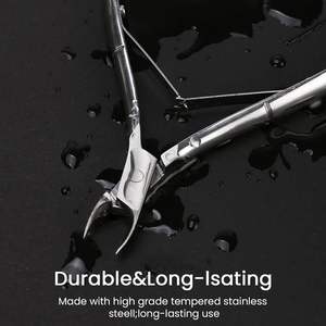 Coupe-cuticules professionnel en acier inoxydable à lame courbée - Outil de manucure et pédicure personnalisable avec logo pour ongles des mains et des pieds - Product Image 5