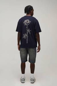 T-shirt graphique sérigraphié pour homme, personnalisé OEM, streetwear, col rond, manches courtes, vêtement décontracté, haut de mode - Product Image 5