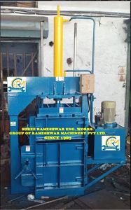 Prensa Vertical para Chatarra de 15 Toneladas, Máquina Empacadora Hidráulica de Doble Cilindro Vertical, Prensa para Reciclaje de Papel, Chatarra y Plástico - Product Image 2