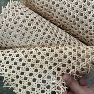 Rollo de Mimbre de 45cm de Ancho, Tejido Hexagonal Tradicional, Malla de Caña con 32 ÁNGULOS - Product Image 1