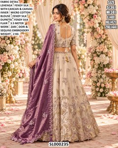 Ensemble de luxe en soie Lehenga Choli pour femmes – Disponible en options cousues et non cousues - Product Image 5