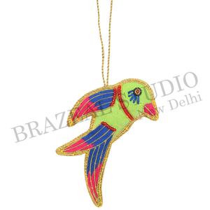 Ornements de Noël personnalisés en velours satiné brodé à la main, écologiques, avec fils dorés, oiseau et bouilloire, de Brazeal Studio - Product Image 5