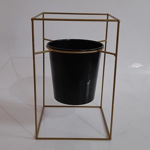 Maceta Metálica con Acabado Dorado, Elegante Maceta Decorativa para Plantas de Interior y Exterior, para Hogar, Balcón, Sala de Estar, Oficina - Product Image 5