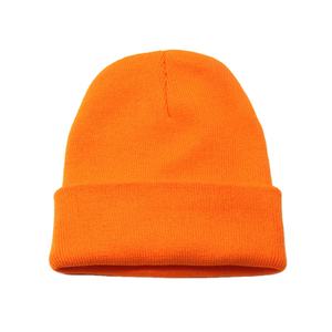 Bonnet en jacquard multicolore personnalisable en gros avec lettre en tricot et logo personnalisé - Product Image 6