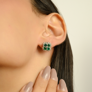 Pendientes de Plata S925 con Diseño de Trébol de Cuatro Hojas, Clásicos y Elegantes, con Detalles Florales, para Mujer - Product Image 4