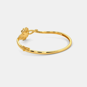 Lab Grown Diamond Floral Design Gold <b>Bangle</b> <b>Bracelet</b> With Elegant Diamond Accent - Product Image 4