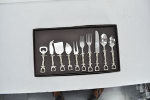 10 Pcs Silver <b>Flatware</b> And Cheese Knife Sets Custom Gift Box Packed Latest Arrival Horse Stirrup Cutlery Set Restaurant Cafe Use - Product Image 4