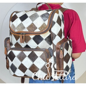 Latest OEM Checkered Pattern Handcrafted Genuine Cowhide <b>Leather</b> <b>Backpack</b> Stylish Luxury Manufacturing Bag Perfect for Travel - Product Image 1