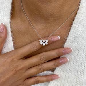 Colgante de diamantes de corte marquesa, pera y redondo en oro blanco macizo, collar de diamantes cultivados en laboratorio, elegante colgante nupcial minimalista - Product Image 4