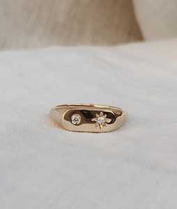 Anillo de sello con diamantes en forma de estrella, oro macizo de 10k, 14k, 18k, delicado, redondo, con diamantes cultivados en laboratorio, minimalista, moderno, de lujo, fabricante de anillos. - Product Image 3
