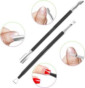 Kit de Pedicura 3 en 1 de Acero Inoxidable UBI con Mangos Ergonómicos Antideslizantes, Portátil y Duradero, Empaque Personalizable para Todas las Edades - Product Image 4