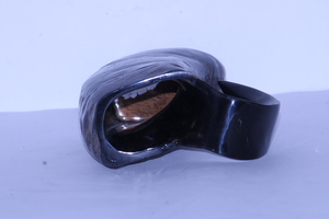 Authentique Chope à Boire Viking en Corne de Buffle Naturelle, Finition Noire Polie, Style Guerrier Nordique, Faite à la Main, pour Hydromel et Bière - Product Image 4