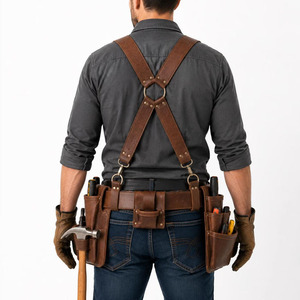 Ceinture porte-outils en cuir véritable de qualité supérieure, dotée de poches de rangement spacieuses, d'un attache pour marteau, d'une construction renforcée et d'une taille réglable. - Product Image 4