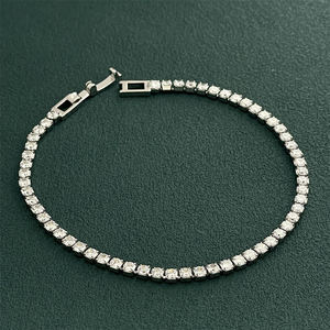 Bracelet tennis en moissanite plaqué or, style hip-hop, simple, luxueux, étincelant, pour tous les jours - Product Image 4