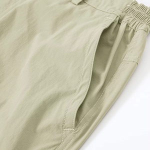 Shorts cargo pour hommes, taille mi-haute, taille élastique, séchage rapide, tissu Oxford, décontracté, longueur Bermuda, couleur unie, 100% polyester - Product Image 5