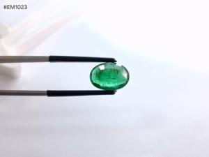 Esmeralda Zambiana Natural, Corte Ovalado Facetado, 3.74ct, Alta Calidad, Gema Suelta para Joyería - Product Image 2