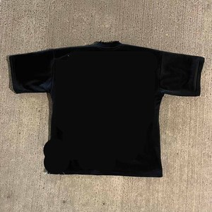 Camiseta Oversize Lisa de Alta Calidad con Diseño de Hombros Caídos, Camiseta Personalizable para Hombre, Estilo Hip Hop, Precio al por Mayor - Product Image 4
