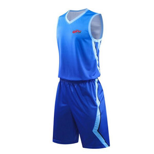 Tenue de basketball pour hommes adultes fabriquée au Pakistan, ensemble personnalisé de maillot sans manches et short bleu uni, respirant, en polyester de haute qualité - Product Image 3