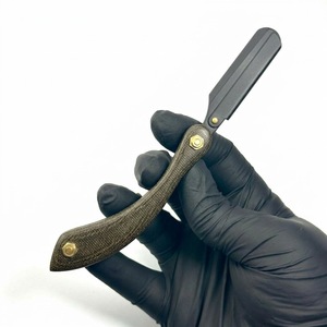Navaja de Afeitar Recta con Mango de Micarta, Pernos de Latón y Hoja de Acero Inoxidable de un Solo Filo para Afeitar Cuerpo y Rostro, Uso en Exteriores - Para Barberos - Product Image 6