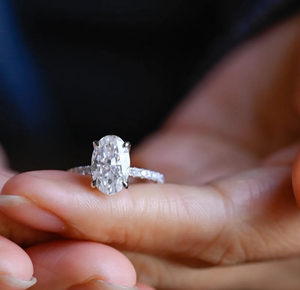 925 Sterling Silver Oval Cut Moissanite Diamond <b>Ring</b> Perfect For Wedding & Anniversary <b>Ring</b> - Product Image 3
