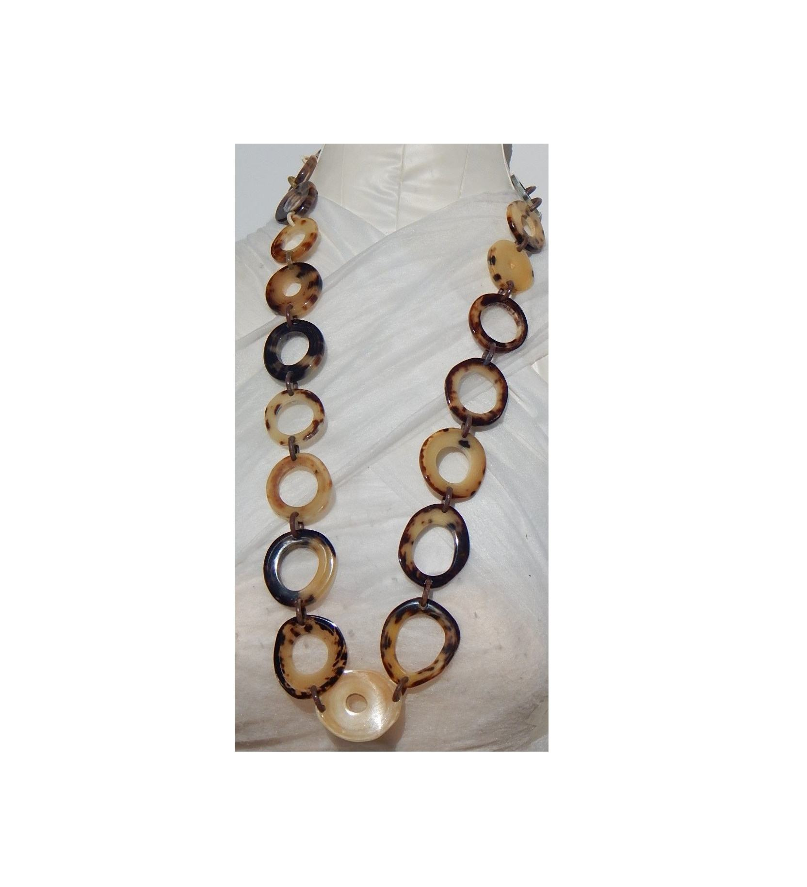 เช่นเดียวกับภาพ