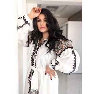 Vestido de bautizo para mujer Vyshyvanka, bordado ucraniano, corte en A, cintura natural, blanco, largo hasta la rodilla - Product Image 5
