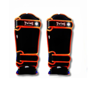 Protège-tibias de football en cuir véritable pour adultes – Protection professionnelle, robuste, légère et confortable pour l'entraînement et les matchs - Product Image 2