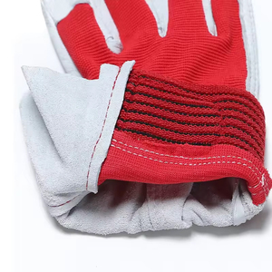 Assembly <b>Gloves</b> Made Of Goat Grain Leather And Elasticated Wrist With Closure On It Factory Price Soft <b>Driver</b> <b>Gloves</b> - Product Image 4