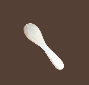 Cuchara pequeña de nácar natural para degustación de caviar, utensilio de alta cocina para hoteles, artículo de vajilla al por mayor. - Product Image 2