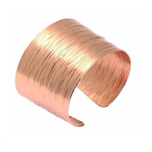 Nueva llegada hecha a mano de cobre sólido puro brazalete texturizado pulsera en precio al por mayor estilo de moda - Product Image 4