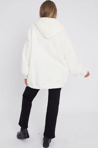 Custom <b>Women</b> Teddy Fleece <b>Hoodie</b> Oversized <b>Sherpa</b> Pullover Winter Casual Warm Plush Sweatshirt OEM <b>Women's</b> Hoodies & Sweatshirts - Product Image 2