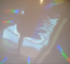 Film vinyle holographique transparent autocollant en vrac, feuille décorative holographique arc-en-ciel pour emballage artisanal - Product Image 2