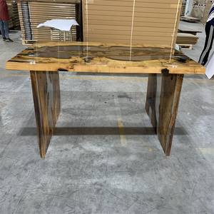 Mesa de Resina con Diseño Artístico y Empalmes Decorativos, Personalizable por la Fábrica - Product Image 6