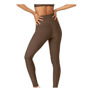 <b>Women</b> Breathable Mid Waist Slim Fit Solid Color Seamless Knee-Length SpandexPolyester <b>Leggings</b> with Stretch for All Seasons - Product Image 5