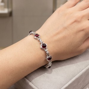 Vintage 925 Sterling Silver Garnet <b>Bracelet</b> | Round <b>Red</b> Gemstones, Elegant Classic Jewelry Women's Everyday Wear Jewelry - Product Image 5