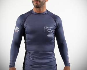 เสื้อคอมเพรสชั่นโพลีเอสเตอร์/ไนลอน ยูนิเซ็กซ์ แขนยาว คอปก สำหรับออกกำลังกาย ระบายอากาศได้ดี เป็นมิตรกับสิ่งแวดล้อม พิมพ์ลายแบบรีดร้อน น้ำหนัก 240 กรัม - Product Image 2