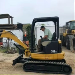 Miniexcavadora CAT 303 CR – Peso: 7,782 lbs, Motor de 23.6 HP en Oferta - Product Image 4