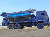 Foreuse hydraulique rotative diesel PRL montée sur camion pour puits d'eau, profondeur max. 300 m, diamètre 300 mm, fonctionnement automatique testé
