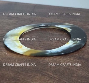 กำไลเขาควายธรรมชาติ Kada สร้อยข้อมือแบบขัดเงาคุณภาพสูงเครื่องประดับจากเขาอิตาลีทำด้วยมือกำไลเขาควาย - Product Image 4