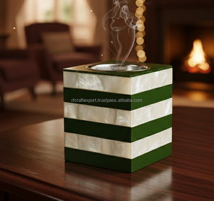 Quemador de incienso de cubo decorativo moderno Acabado de resina azul y nácar - Product Image 1