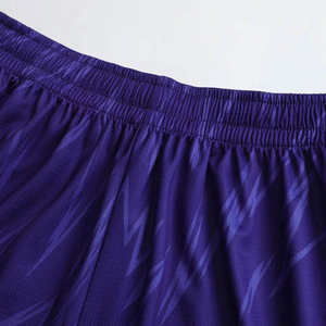 Conjunto de Uniforme de Baloncesto Sublimado Personalizado - Camiseta y Pantalones Cortos Reversibles con Logotipo Impreso, Transpirable, Nuevo Diseño - Product Image 5