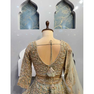 Magnifique tenue de mariage, lehenga choli à sequins pour les fêtes - Product Image 2