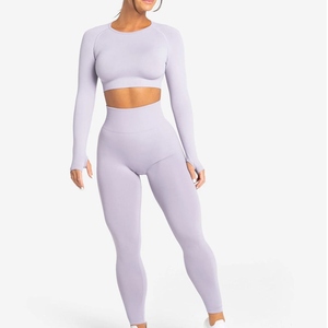 Ensemble de yoga pour femmes à manches longues avec trous pour les pouces, 3 pièces, tenue de sport, leggings taille haute, soutien-gorge de sport, ensemble de course, blanc - Product Image 1