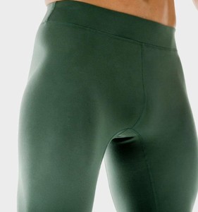 Leggings de sport respirants à taille haute pour hommes - Résistants à l'eau et à séchage rapide, motif uni, qualité supérieure - Product Image 3