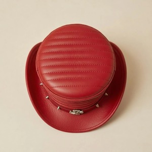 Chapeau haut de forme en cuir sur mesure, accessoire de mode haut de gamme pour femme, chapeau classique en forme de couronne, chapeau en cuir lisse. - Product Image 3