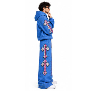 Ensemble de survêtement bleu à imprimé intégral style unique, sweat à capuche zippé coupe ample streetwear et pantalon avec motif croisé - Product Image 3
