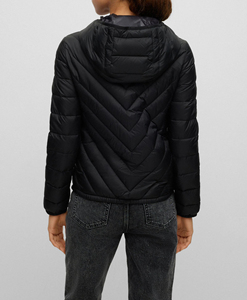 Elegant Slim Fit Puffer <b>Coats</b> for <b>Women</b> <b>Lightweight</b> and Insulated Winter Jackets for Casual Fashion Comfortable Puffer Jackets - Product Image 3