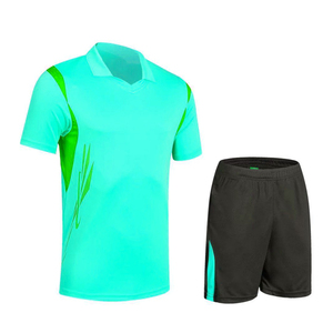 Ensemble décontracté de maillots de sport d'extérieur imprimés par sublimation, style polo à col en V, avec short à taille élastique pour le volley-ball - Product Image 1