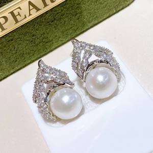Diamond Shaped White Stone Inlaid Fashionable Celebrity <b>Inspired</b> Freshwater Mantou Pearl Crystal Earrings Zhuji Natural <b>Jewelry</b> - Product Image 2