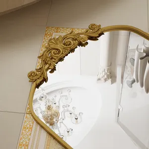 Miroir mural en métal fait main de qualité supérieure, miroir d'appoint contemporain tendance pour la décoration murale intérieure de hôtels, de resorts, de maisons et de chambres modernes - Product Image 4